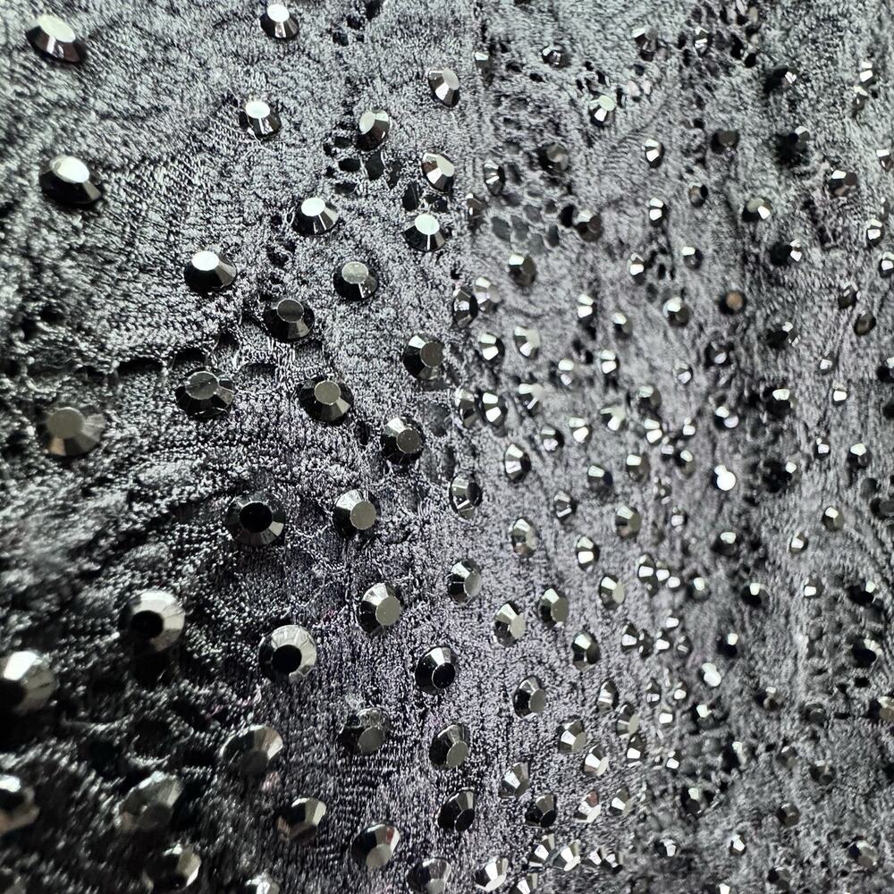 Women’s Halter Top Cropped Sequined Party Black Size Small - Picture 9 of 10